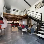 Holiday home Dendaldegikoborda Sare