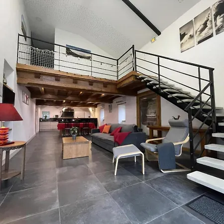 Holiday home Dendaldegikoborda Sare