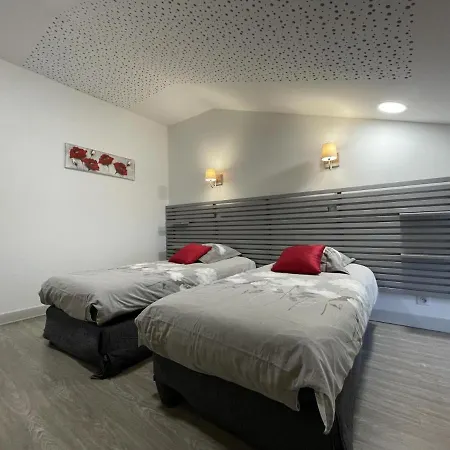 Holiday home Dendaldegikoborda Sare